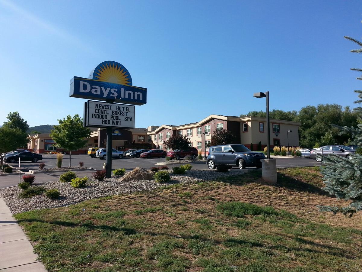 Days Inn By Wyndham Manitou Springs Exterior foto