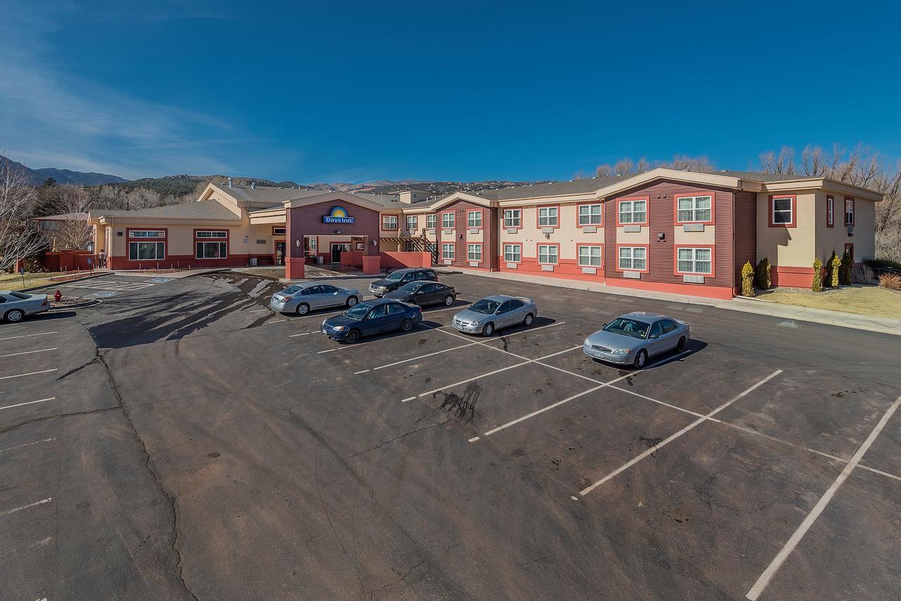 Days Inn By Wyndham Manitou Springs Exterior foto